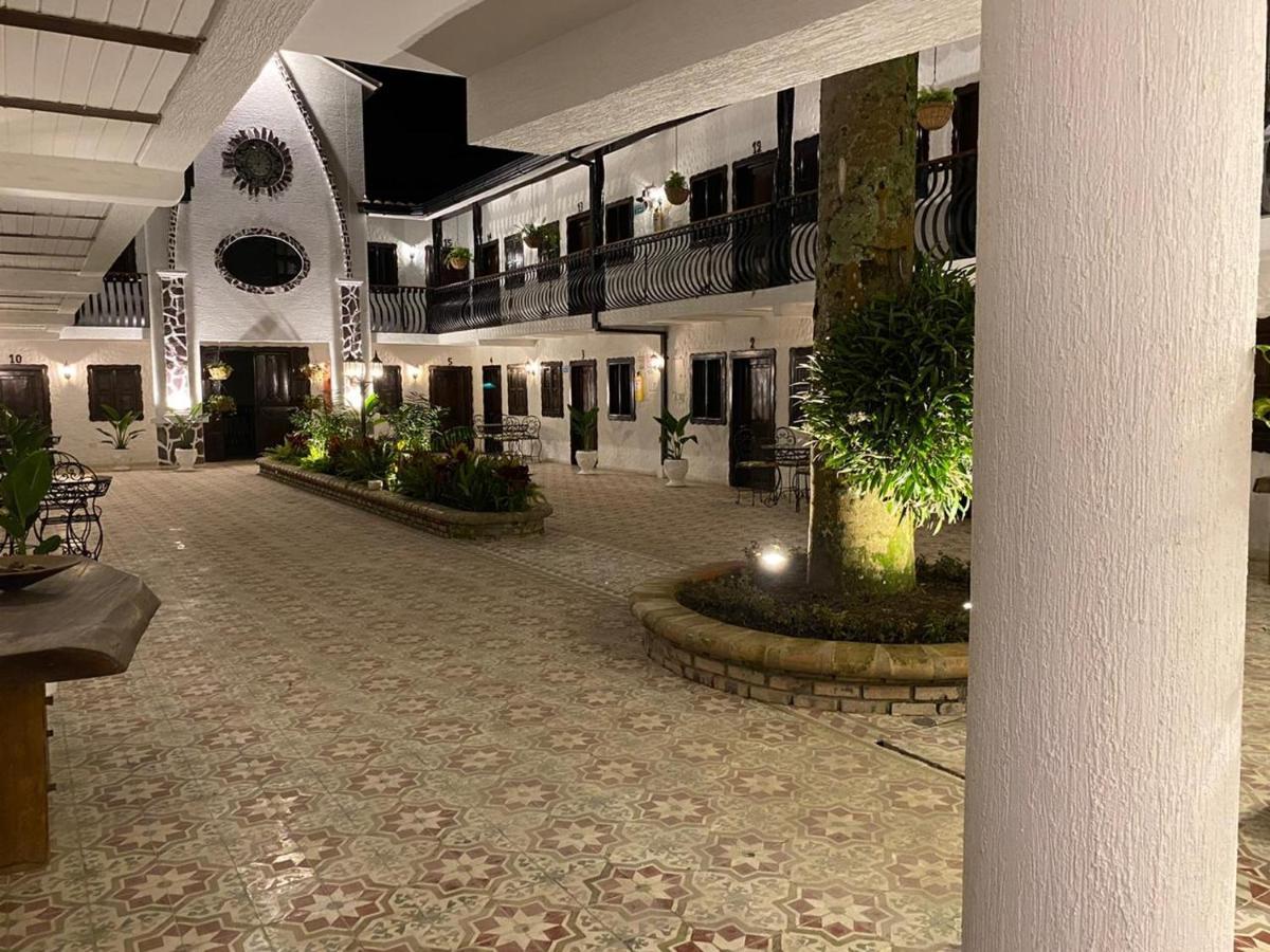 Casa Hotel Las Orquideas Circasia Dış mekan fotoğraf